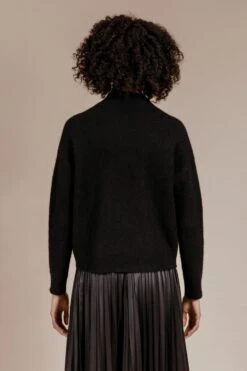 Andiata, Naisten Neule, Sylvana Knit Musta -Kekäle andiata naisten neule sylvana knit musta 4