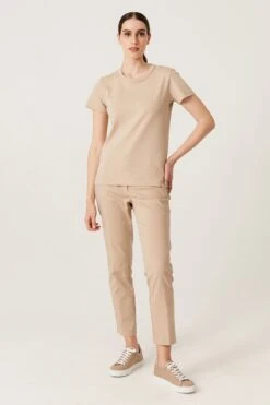 Andiata Naisten T-paita, Famie Ss Vaalea Beige -Kekäle andiata naisten t paita famie ss vaalea beige 4