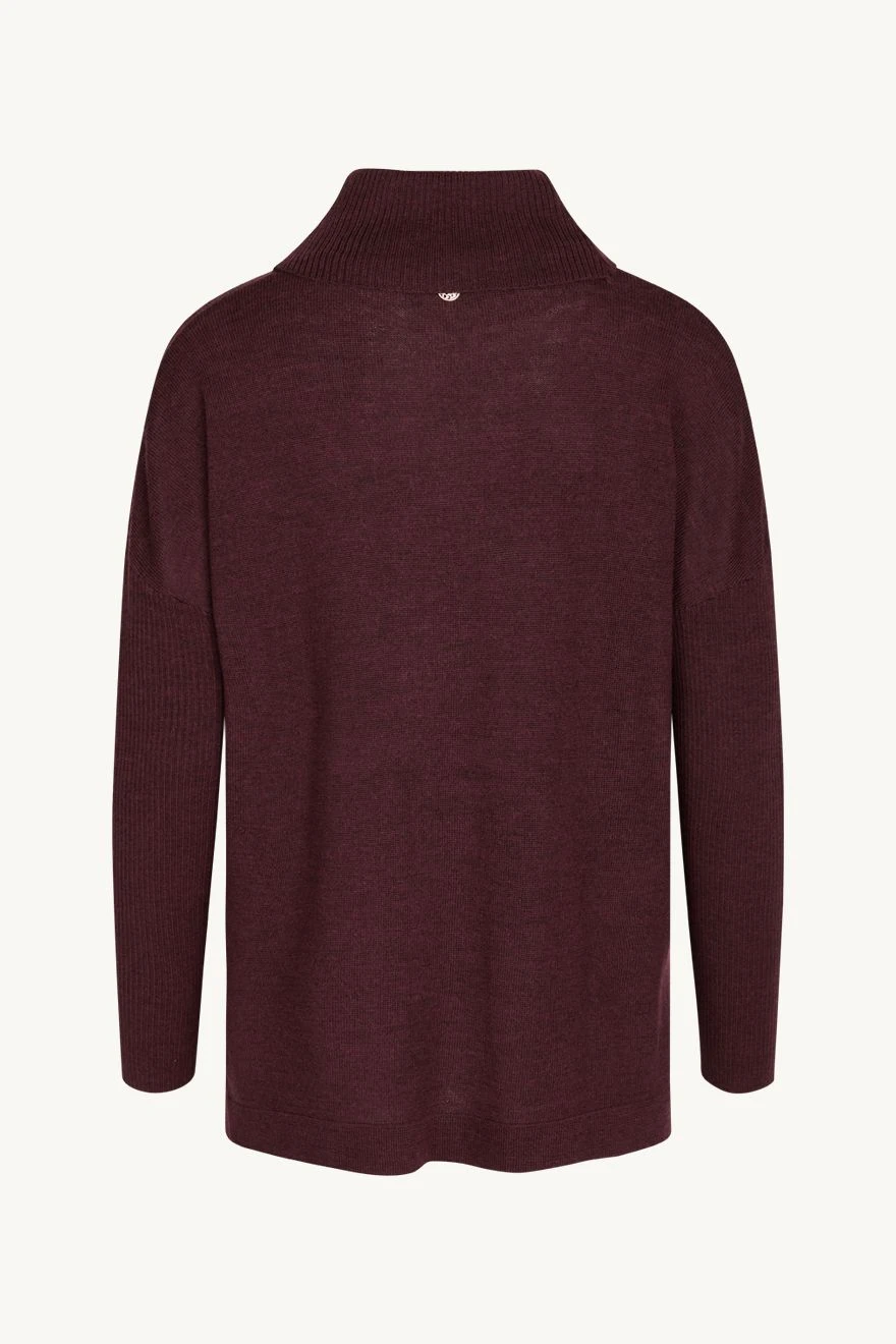 Claire Naisten Villapaita PUK PULLOVER Viininpunainen 4 Claire Naisten Villapaita PUK PULLOVER Viininpunainen - Image 2