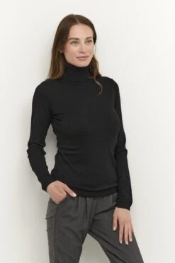 Culture Naisten Poolokauluksellinen Neule, ANNEMARIE ROLLNECK Musta