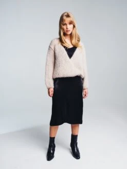 Halo Naisten Neule HUURRE HANDKNITTED WRAP KNIT Hiekka