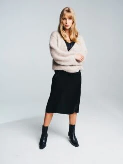 Halo Naisten Neule HUURRE HANDKNITTED WRAP KNIT Hiekka -Kekäle halo naisten neule huurre handknitted wrap knit hiekka 7