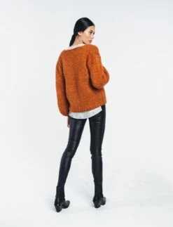 Halo Naisten Neule HUURRE HANDKNITTED WRAP KNIT Konjakinruskea -Kekäle halo naisten neule huurre handknitted wrap knit konjakinruskea 2