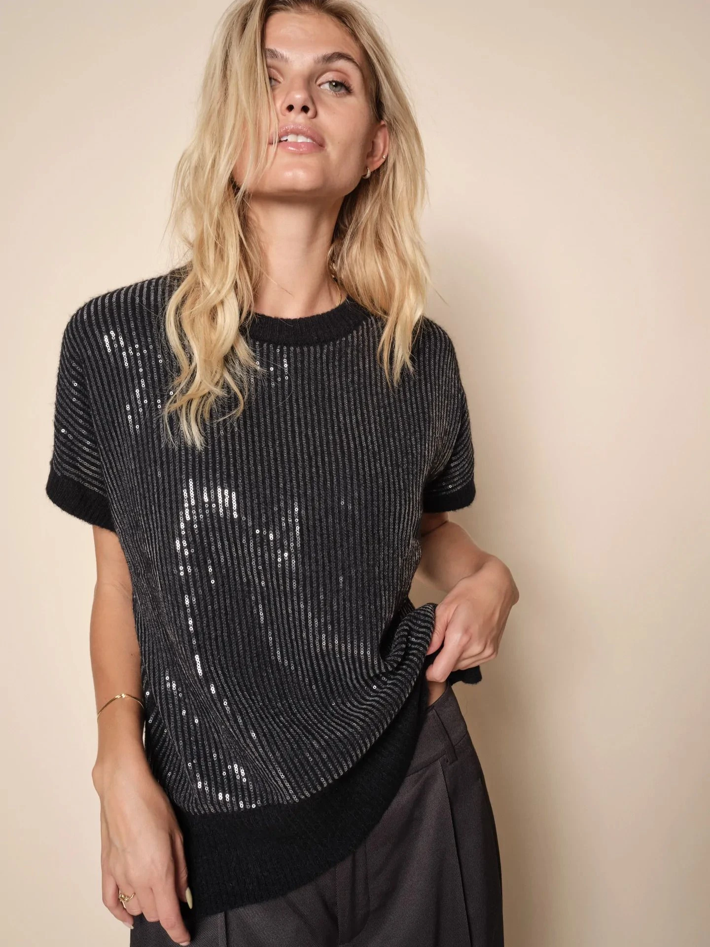 Mos Mosh Naisten Neulottu T-Paita THORA SEQUIN SLIPOVER Musta 3 Mos Mosh Naisten Neulottu T-Paita THORA SEQUIN SLIPOVER Musta