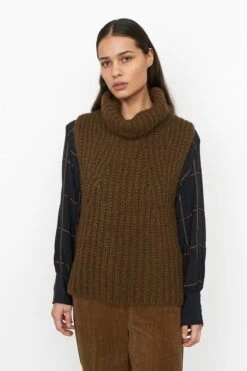 Second Female Naisten Neuleliivi IVORAY KNIT VEST Armeijanvihreä