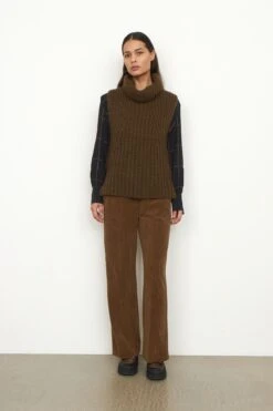 Second Female Naisten Neuleliivi IVORAY KNIT VEST Armeijanvihreä -Kekäle second female naisten neuleliivi ivoray knit vest armeijanvihrea 3