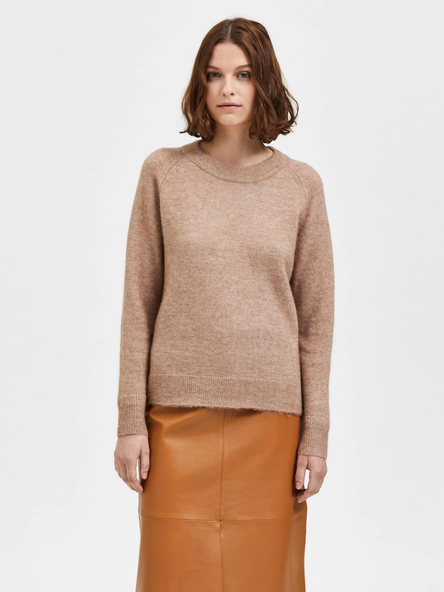 Selected Femme Naisten Neulepaita Lulu Ls Knit O-Neck Vaalea Beige 3 Selected Femme Naisten Neulepaita Lulu Ls Knit O-Neck Vaalea Beige