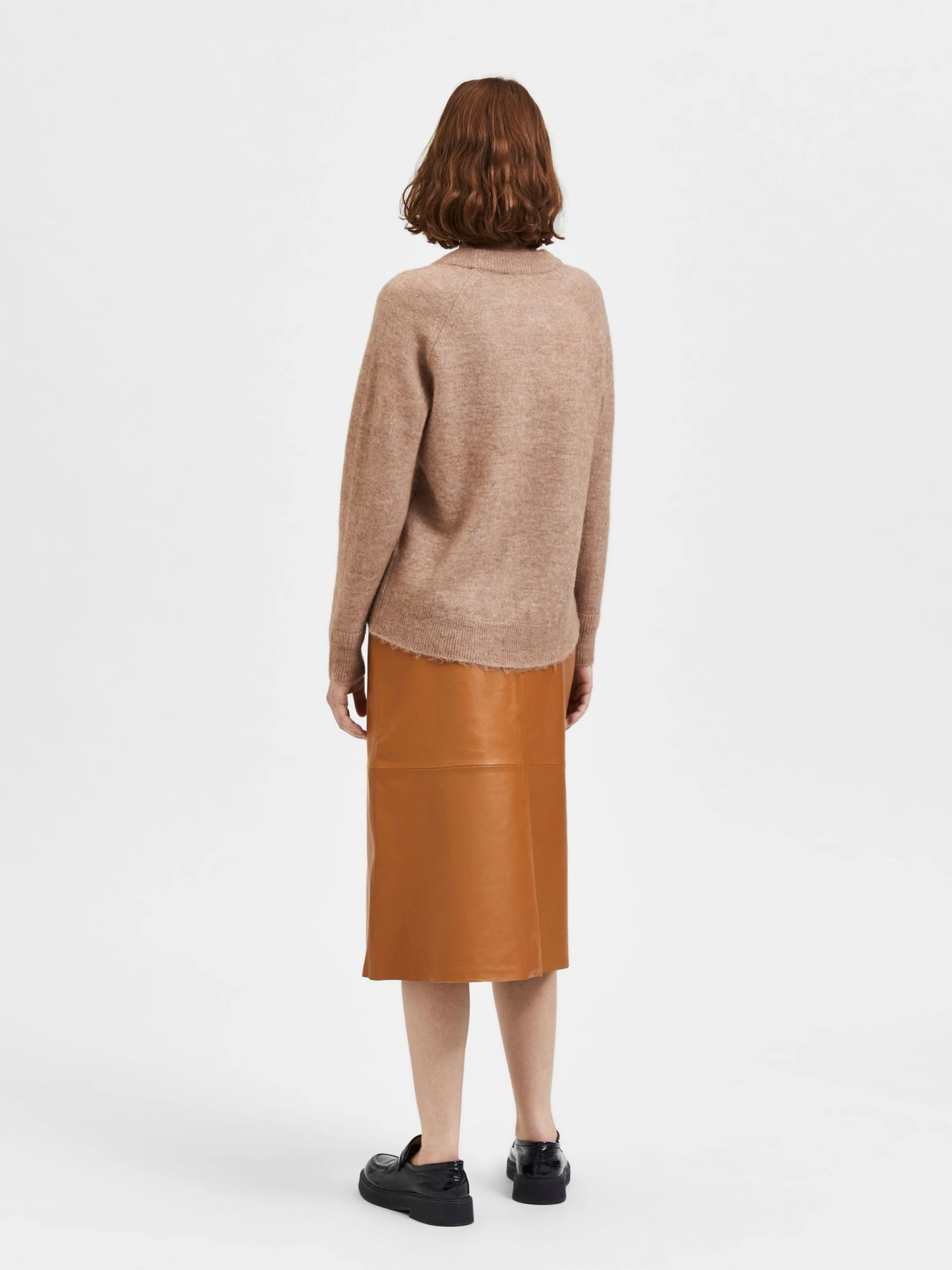 Selected Femme Naisten Neulepaita Lulu Ls Knit O-Neck Vaalea Beige 4 Selected Femme Naisten Neulepaita Lulu Ls Knit O-Neck Vaalea Beige - Image 2