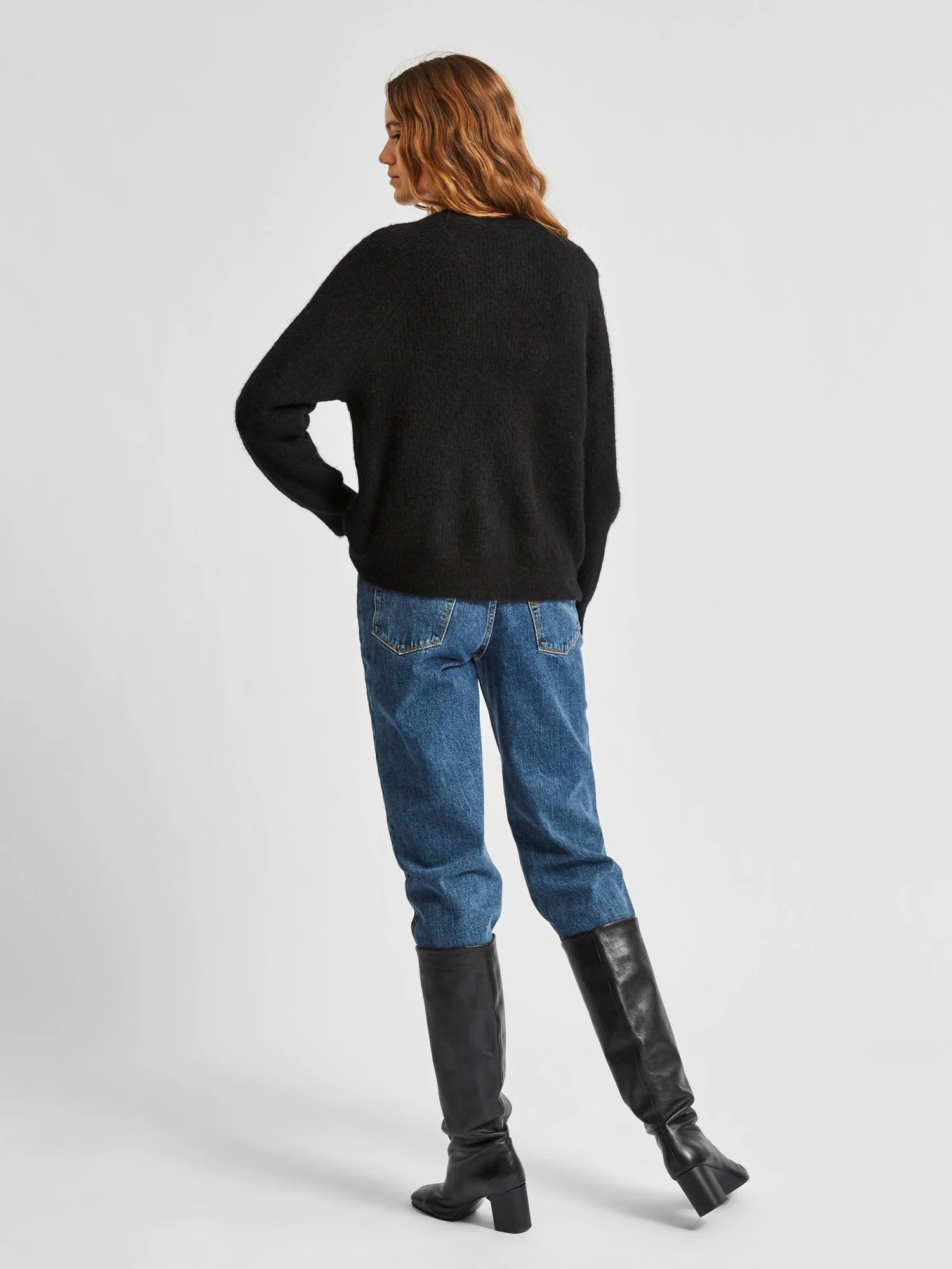 Selected Femme, Naisten Neuletakki, Lulu LS Knit Short Cardigan Musta 4 Selected Femme, Naisten Neuletakki, Lulu LS Knit Short Cardigan Musta - Image 2