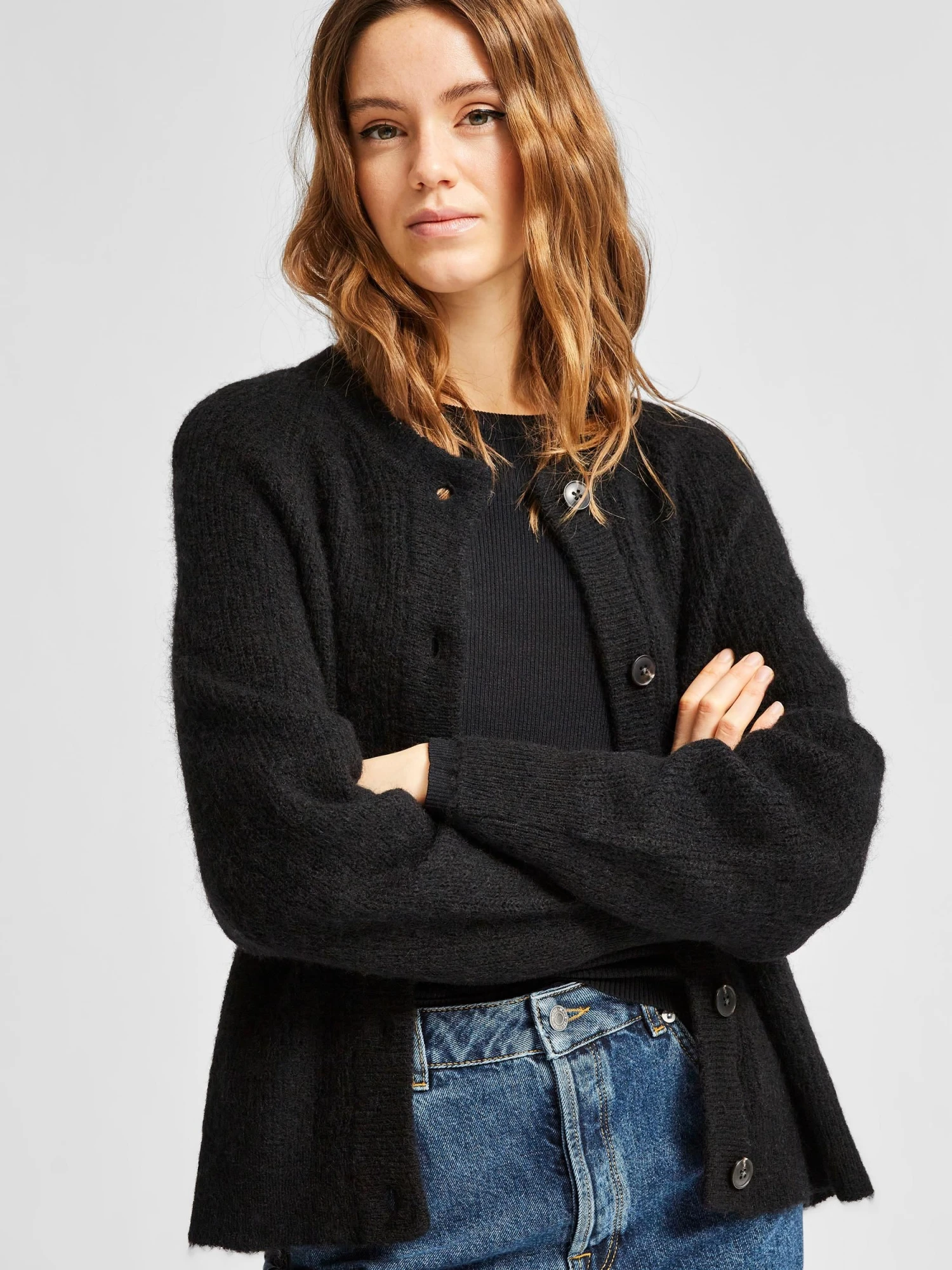 Selected Femme, Naisten Neuletakki, Lulu LS Knit Short Cardigan Musta 7 Selected Femme, Naisten Neuletakki, Lulu LS Knit Short Cardigan Musta - Image 5