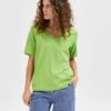 Selected Femme Naisten T-paita SLFSTANDARD SS V-NECK TEE Ruohonvihreä -Kekäle selected femme naisten t paita slfstandard ss v neck tee ruohonvihrea 1