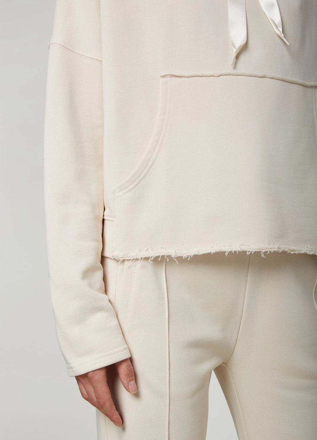 Summum Naisten Huppari Luonnonvalkoinen 6 Summum Naisten Huppari Luonnonvalkoinen - Image 4